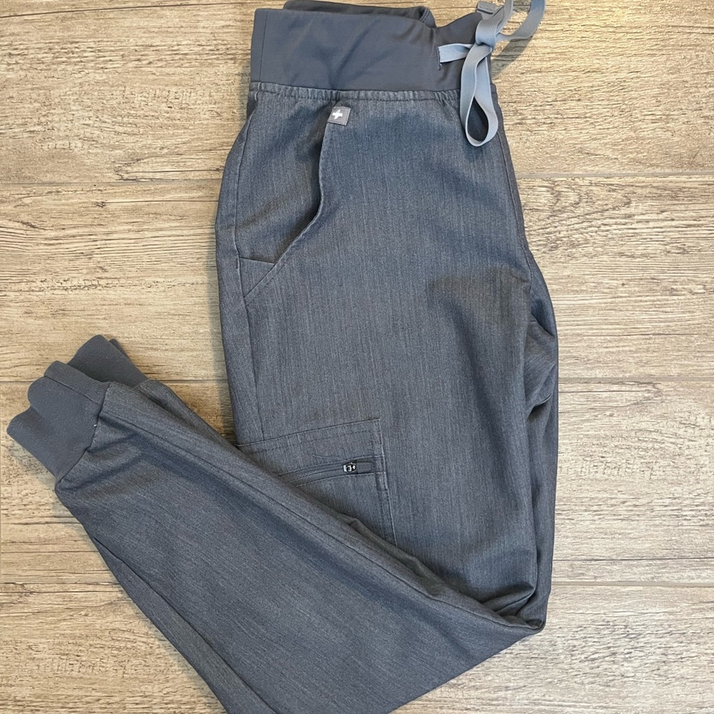 COPY - Figs Zamora™ Jogger Scrub Pants